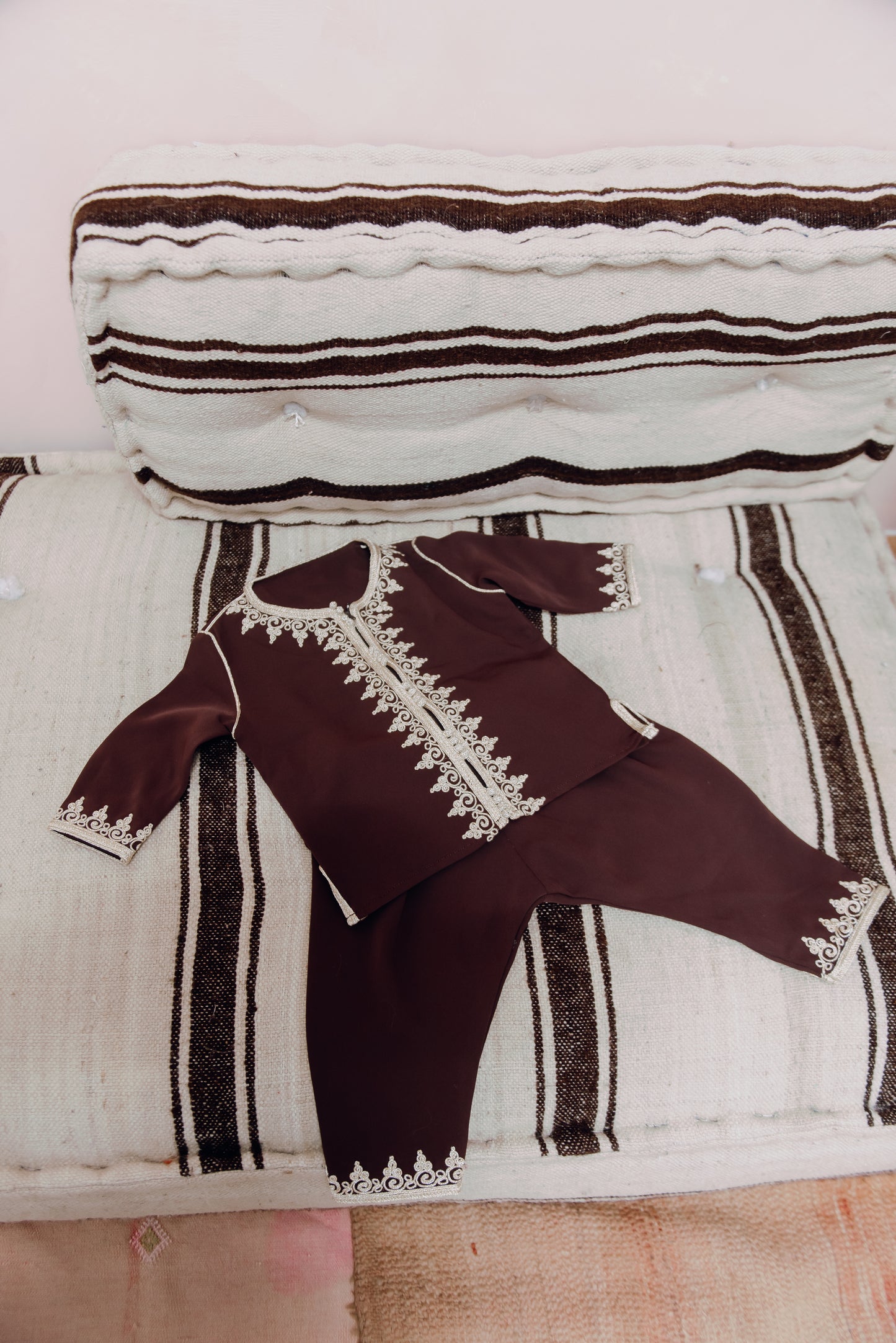 Nael Jabador | Chocolate Brown