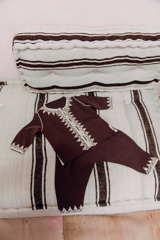 Nael Jabador | Chocolate Brown